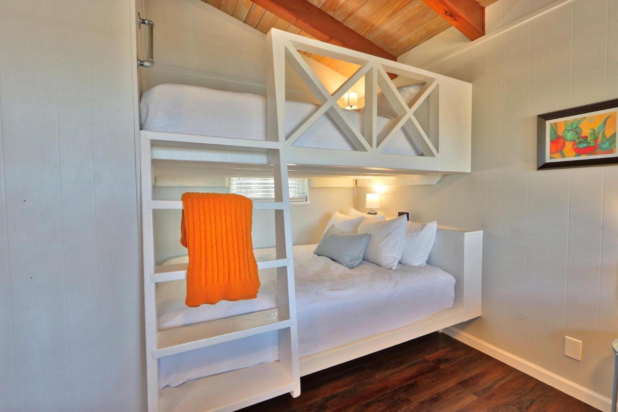 Millie'S Cottages Unit 5 - Josephine Canyon Lake Extérieur photo