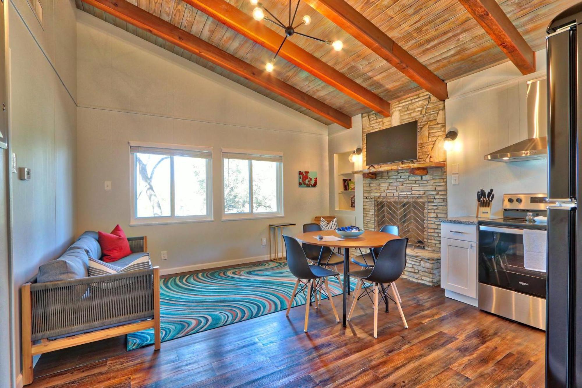 Millie'S Cottages Unit 5 - Josephine Canyon Lake Extérieur photo